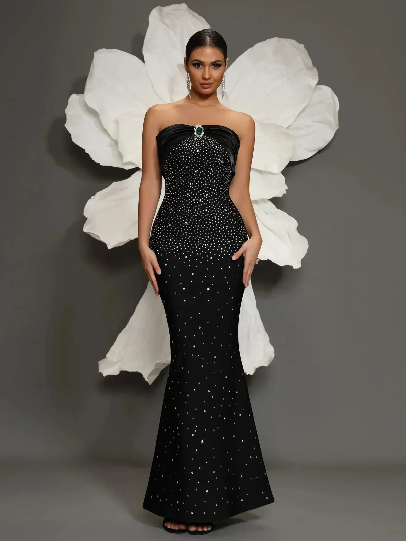Elegant Black Bandage Evening Dress
