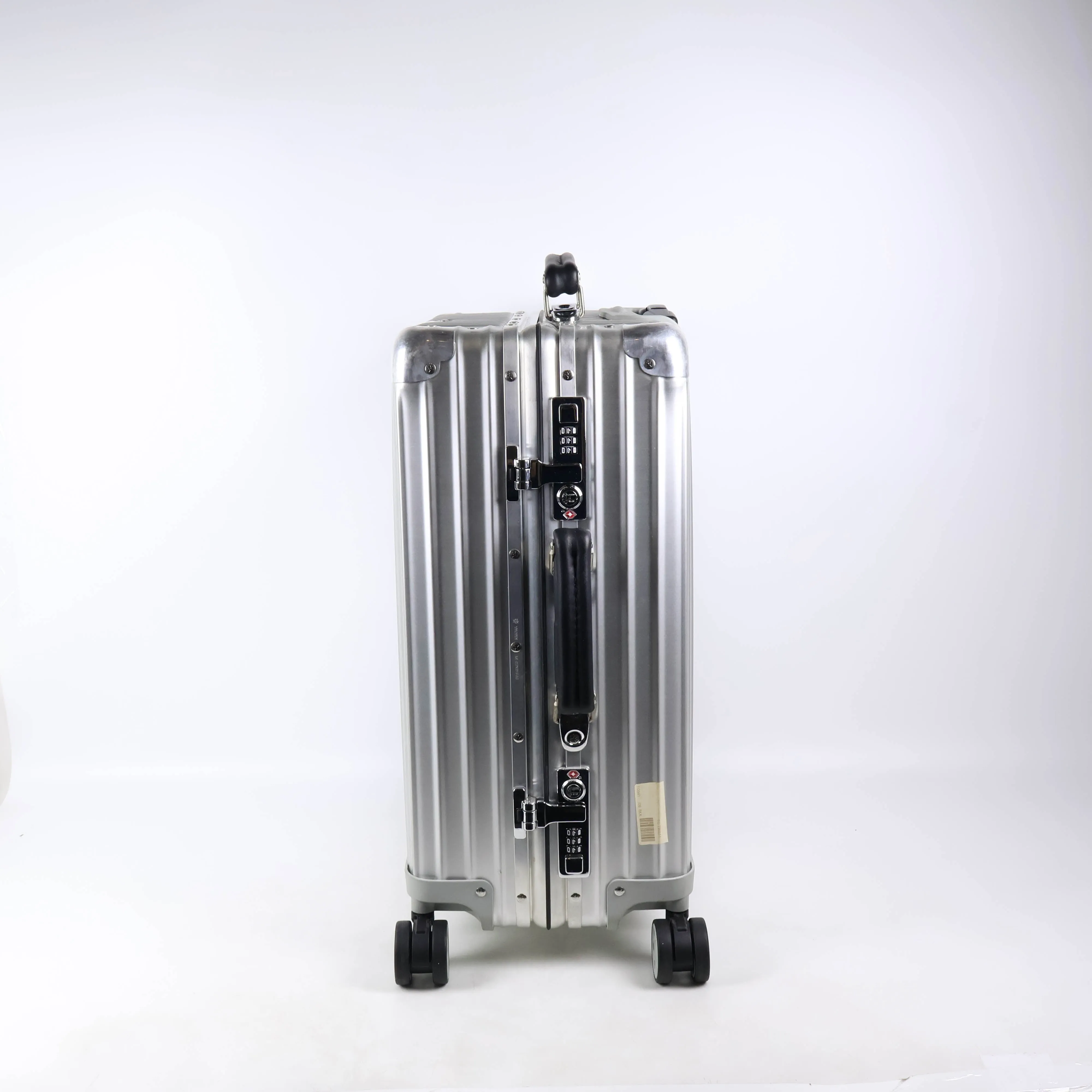 Rimowa Suitcase Classic Cabin Aluminium Carry On